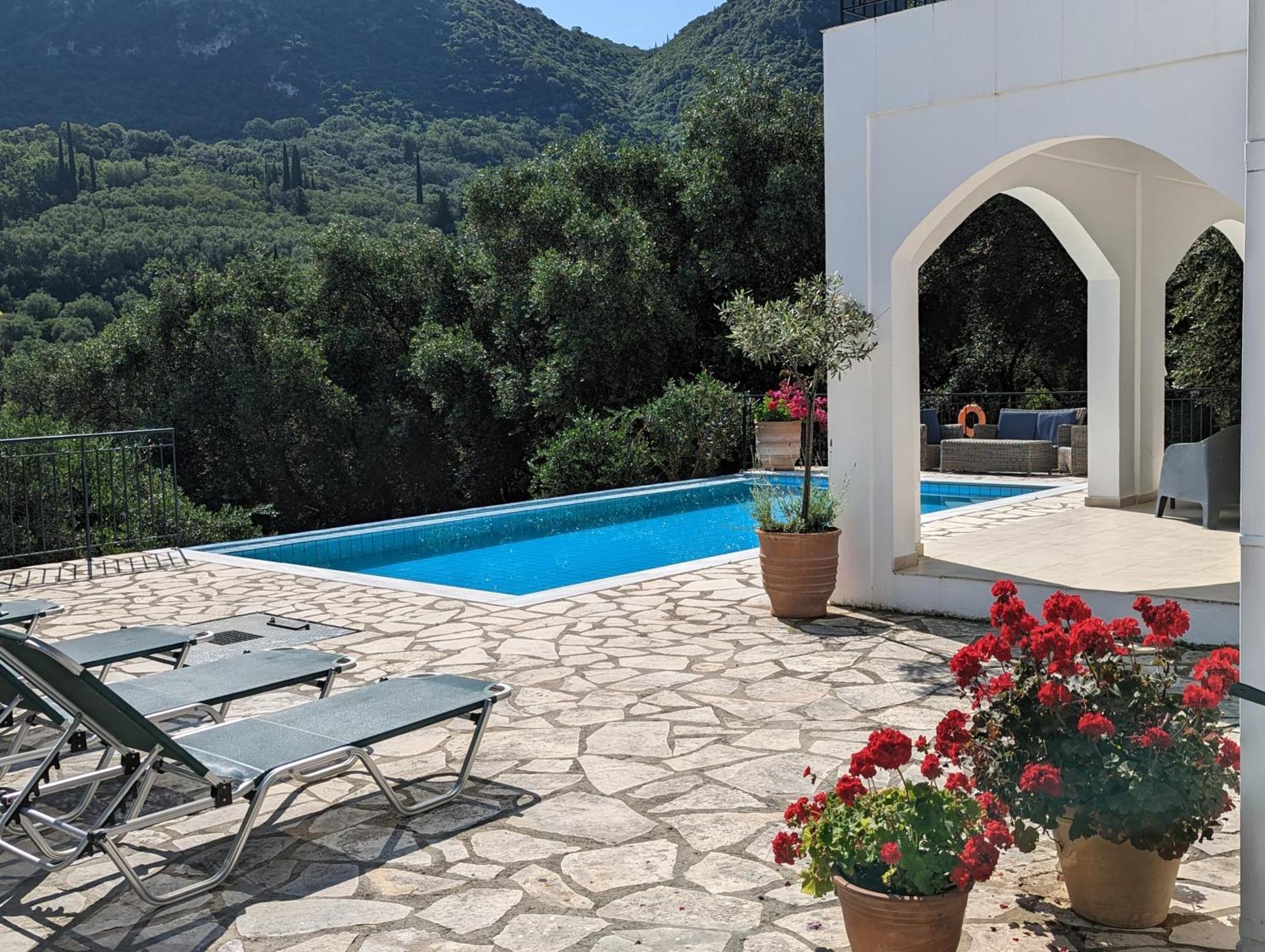Villa Eleonas Strongyli  Room photo